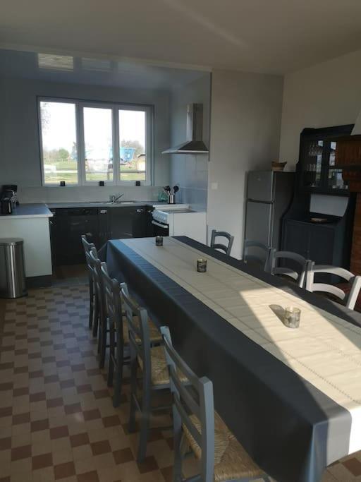 Spacieux Et Chaleureux Vakantiehuis Sainte-Mère-Église