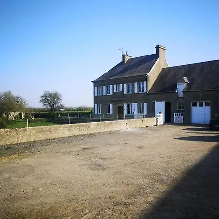 Gite Spacieux Et Chaleureux Sainte-Mère-Église Buitenkant foto